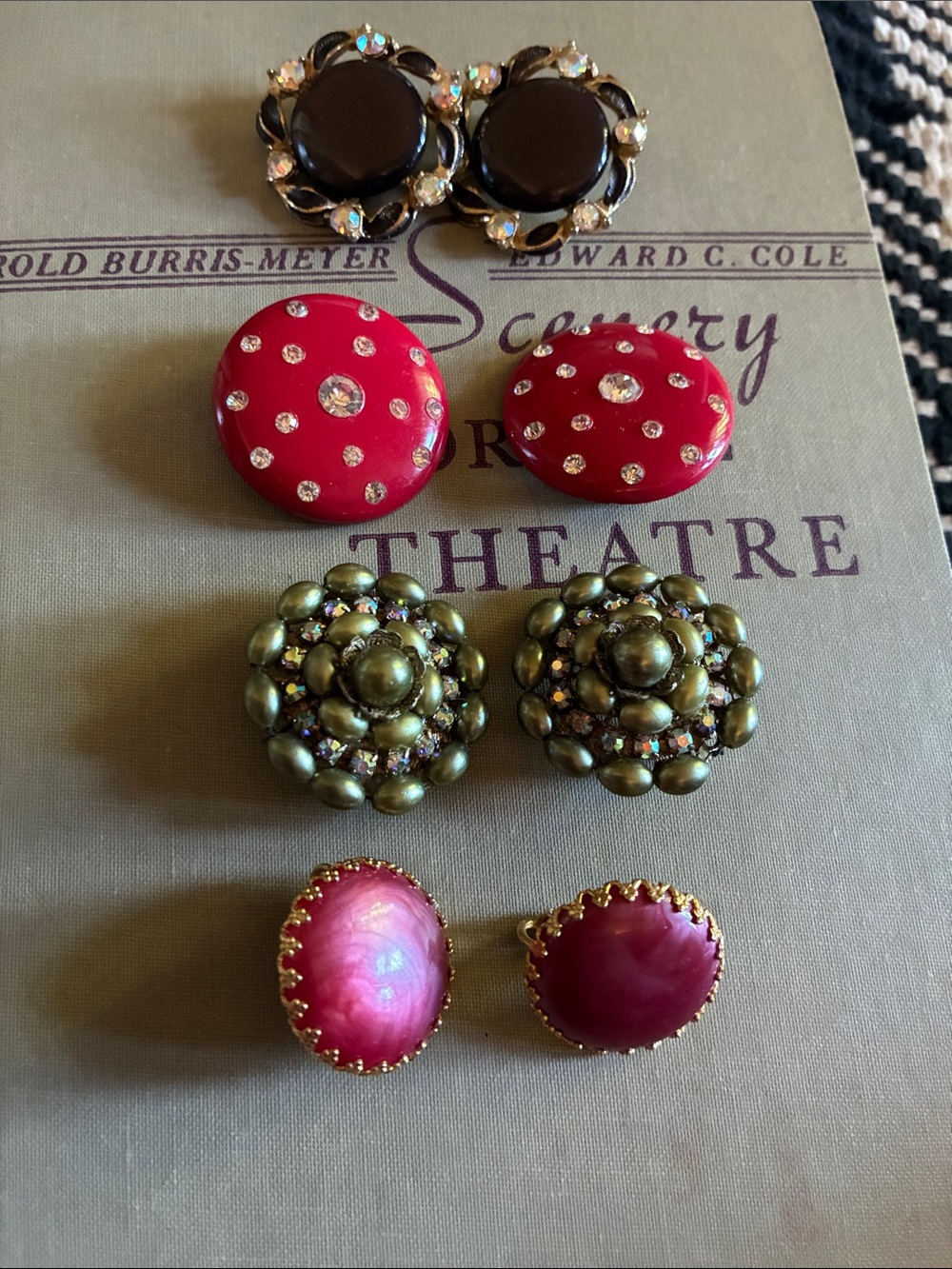 Set of 4 vintage clip back earrings